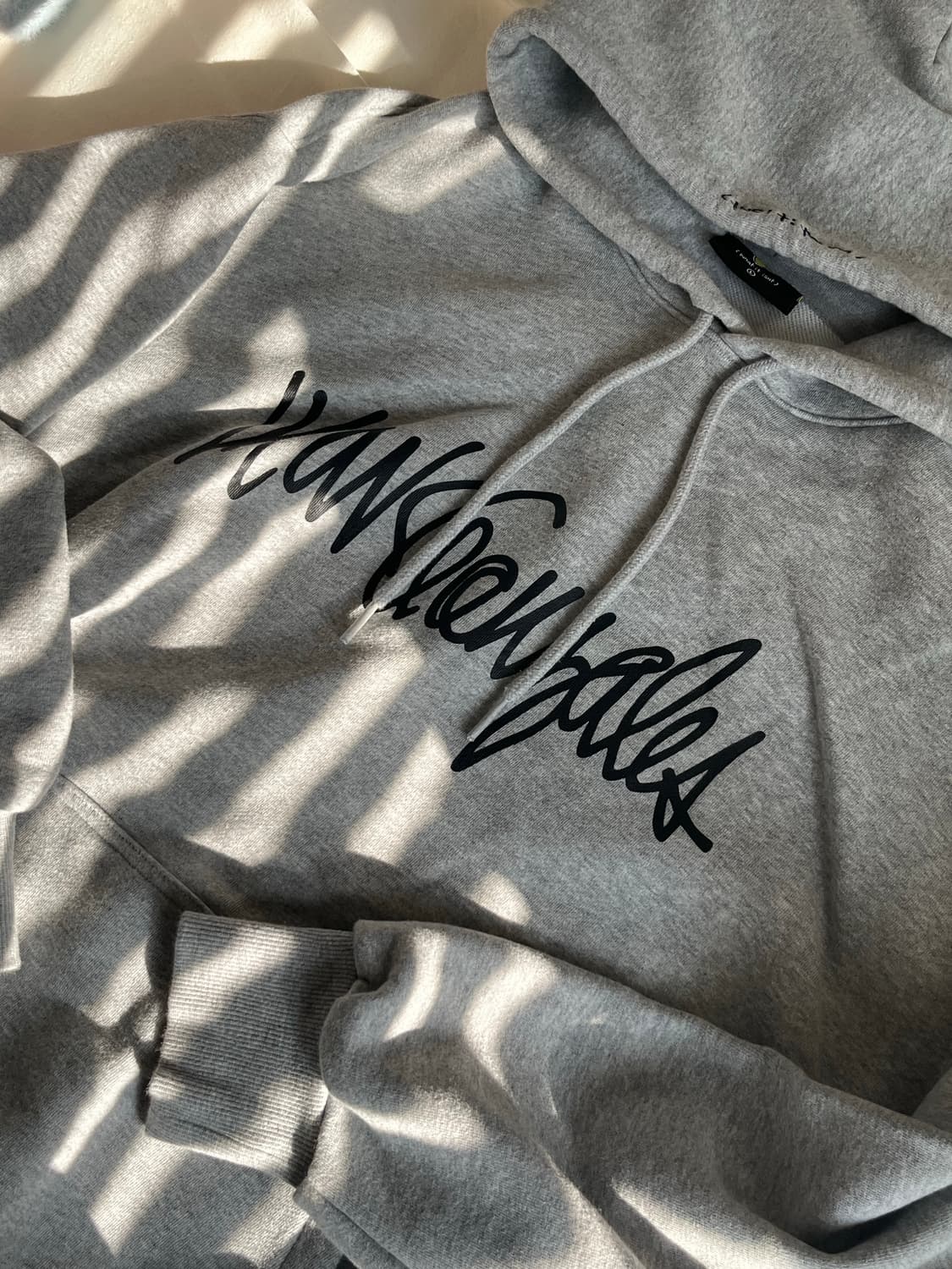 와릿이즌 후드티 상품이미지2