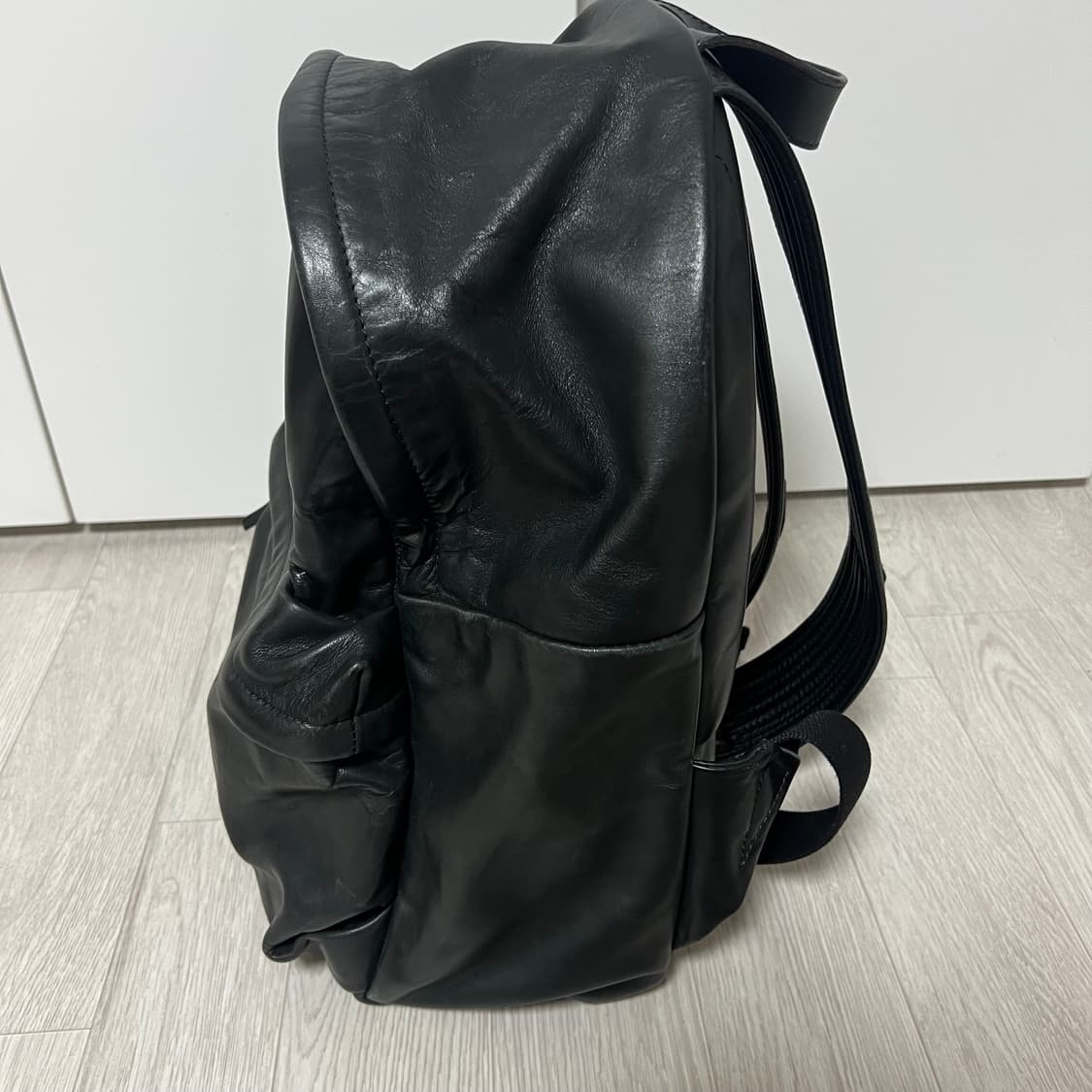 사일런트 바이 다미르도마 가죽 백팩 상품이미지5