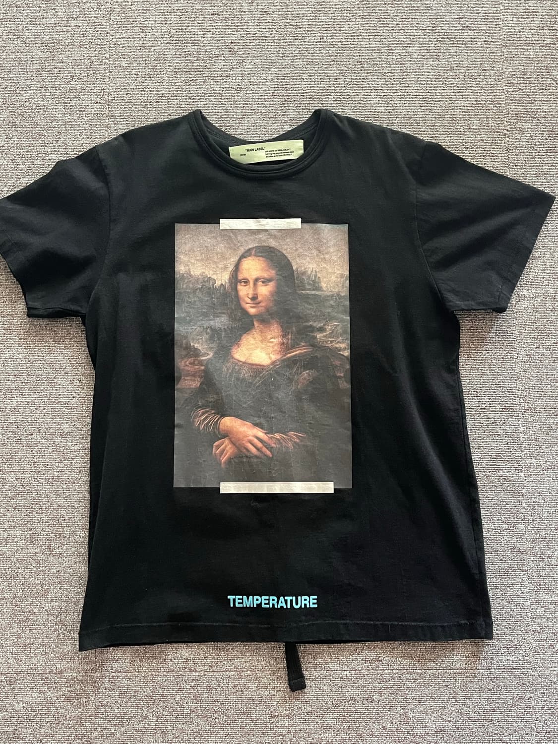 오프화이트 반팔 상품이미지1