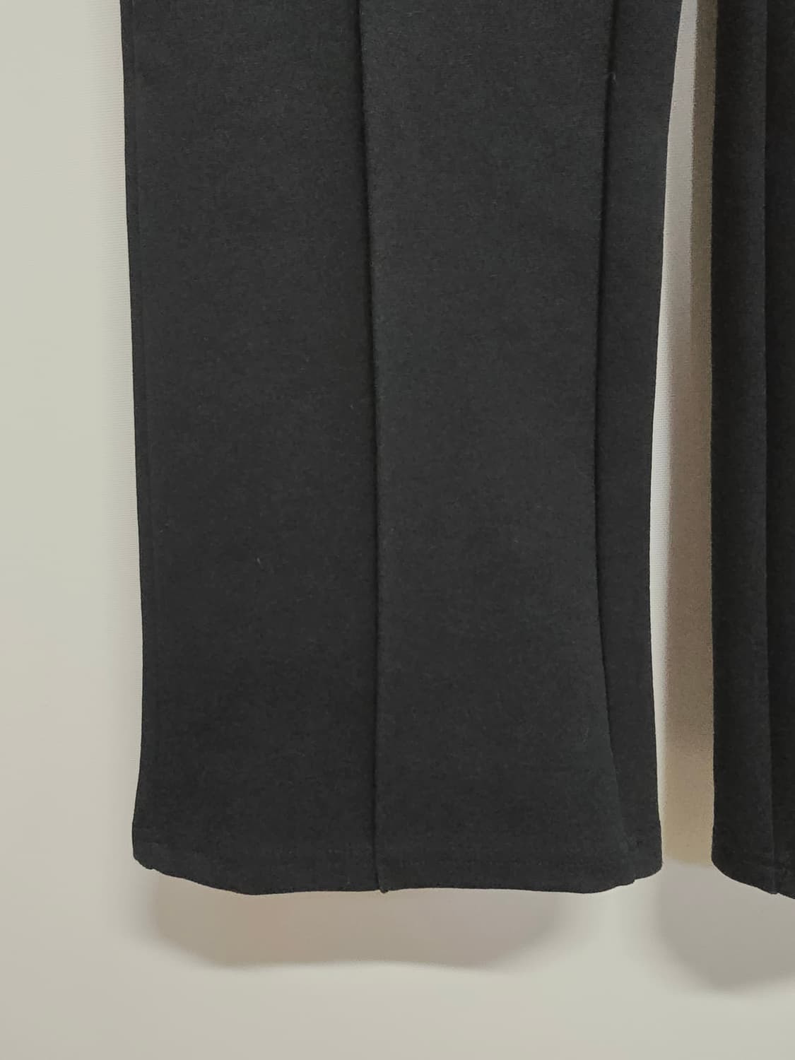 잇미샤 블랙 부츠컷 슬랙스 팬츠 상품이미지3