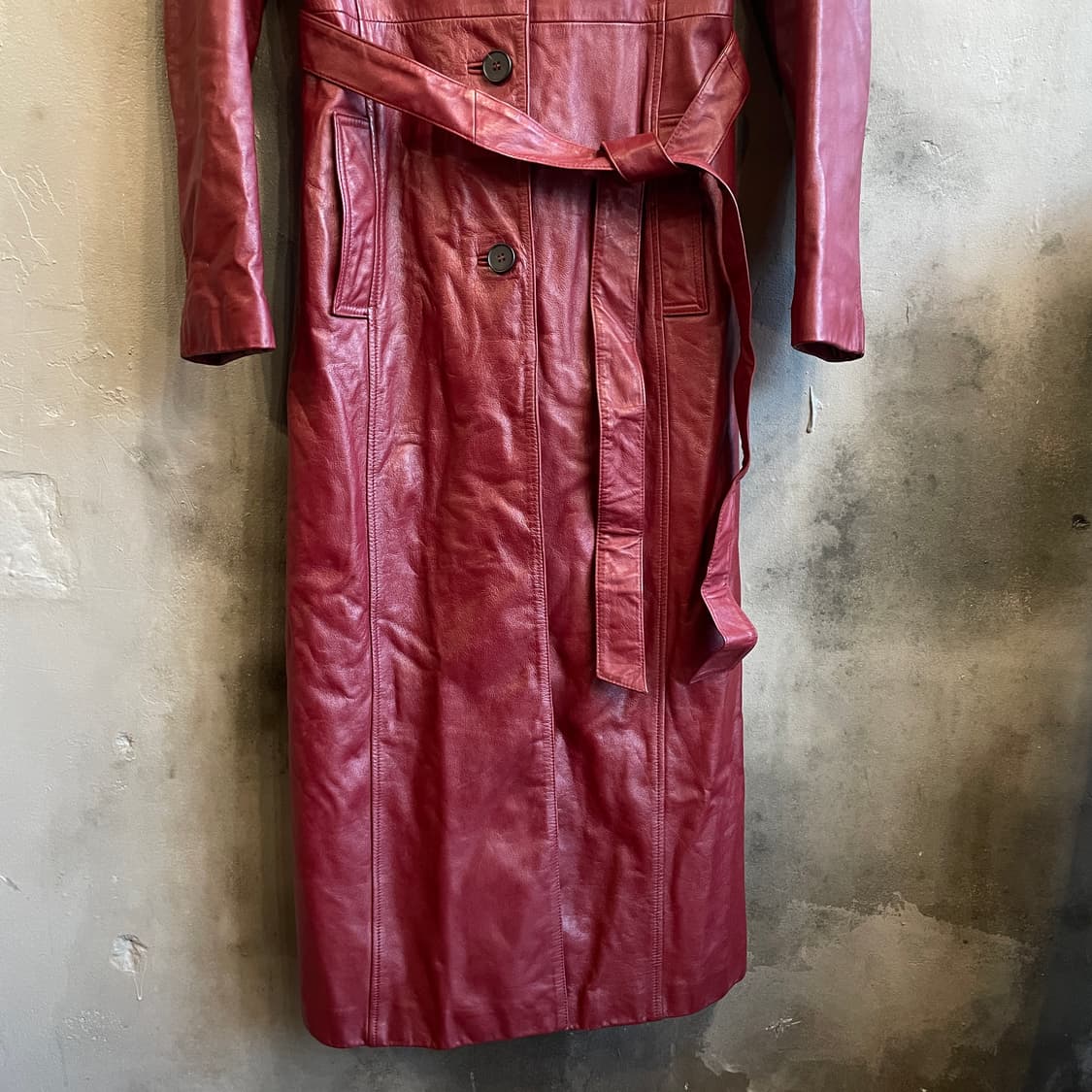 버건디 레더 트렌치 코트 상품이미지4