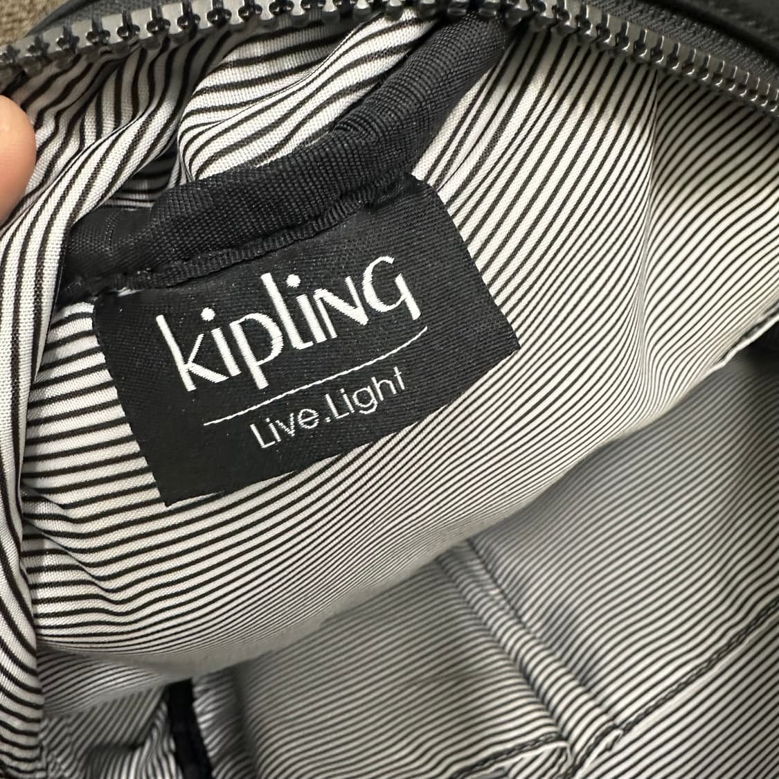 키플링 소르다 여성 미니백팩 블랙 상품이미지6
