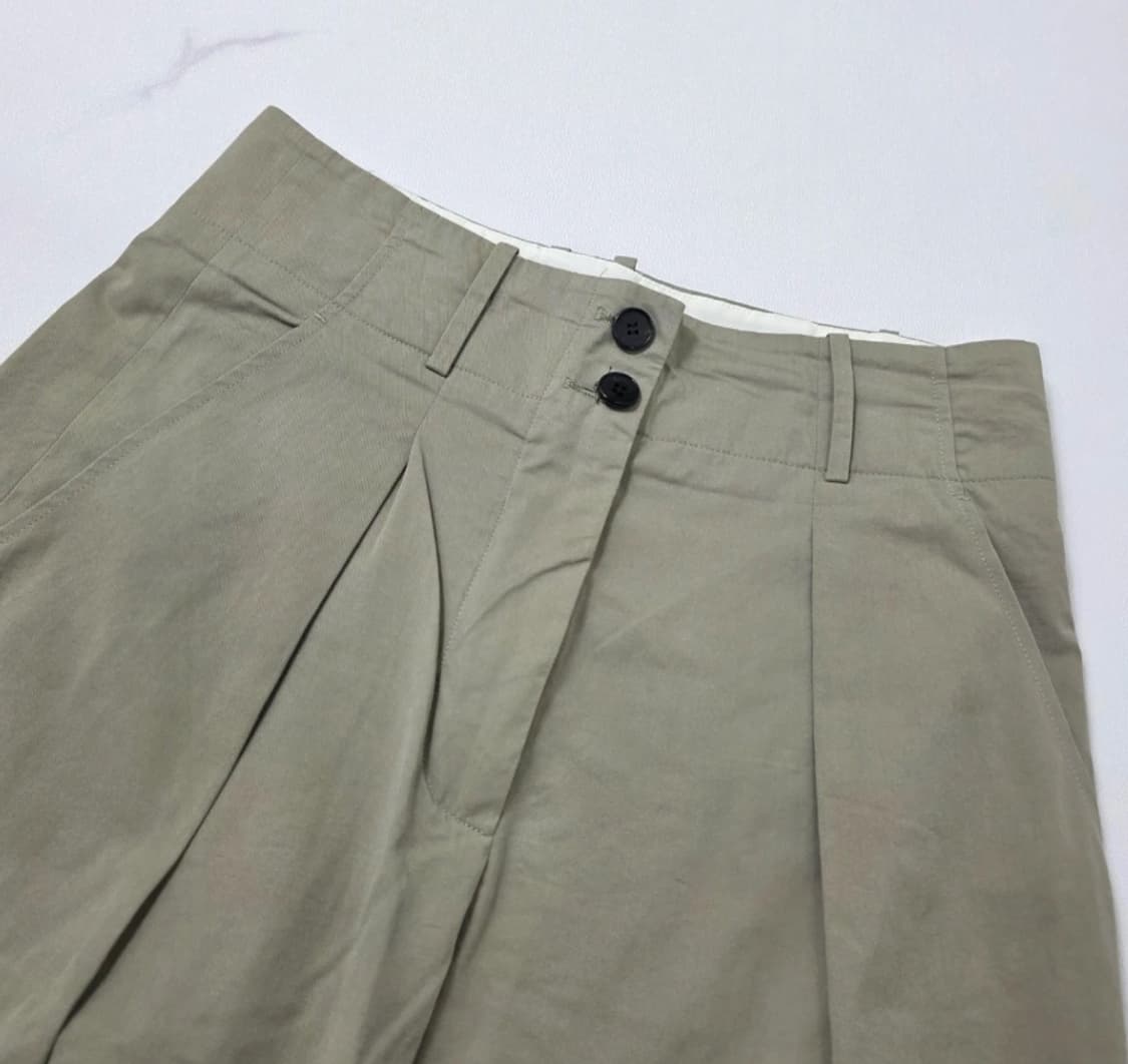 구호 베이지 핀턱 와이드 팬츠 상품이미지3