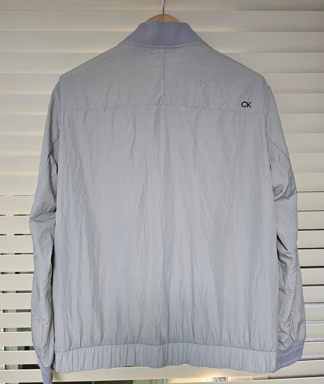 캘빈클라인 그레이 봄버 자켓 L(100) 상품이미지2