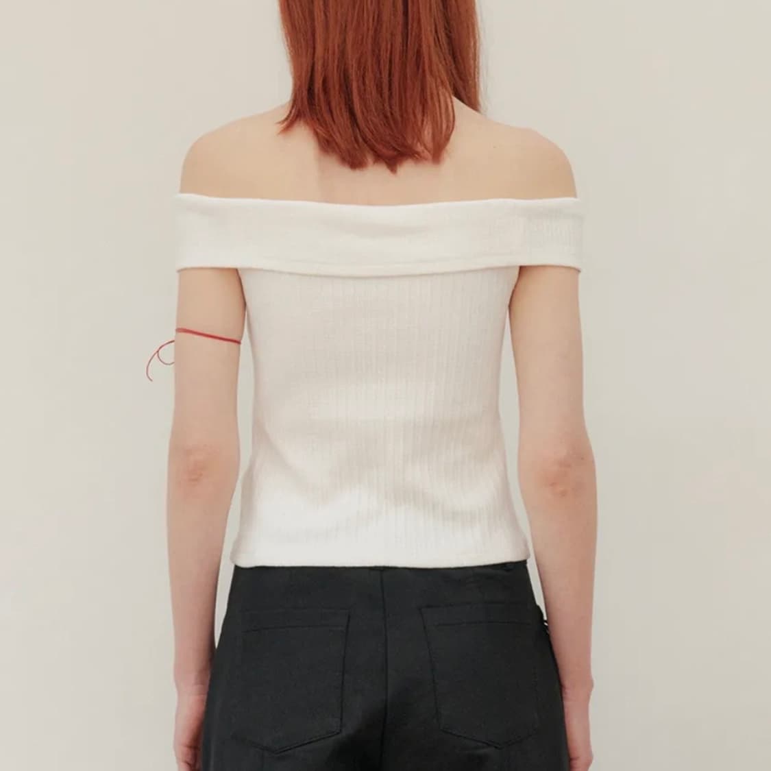 오프숄더 STRING OFF SHOULDER TOP 상품이미지2