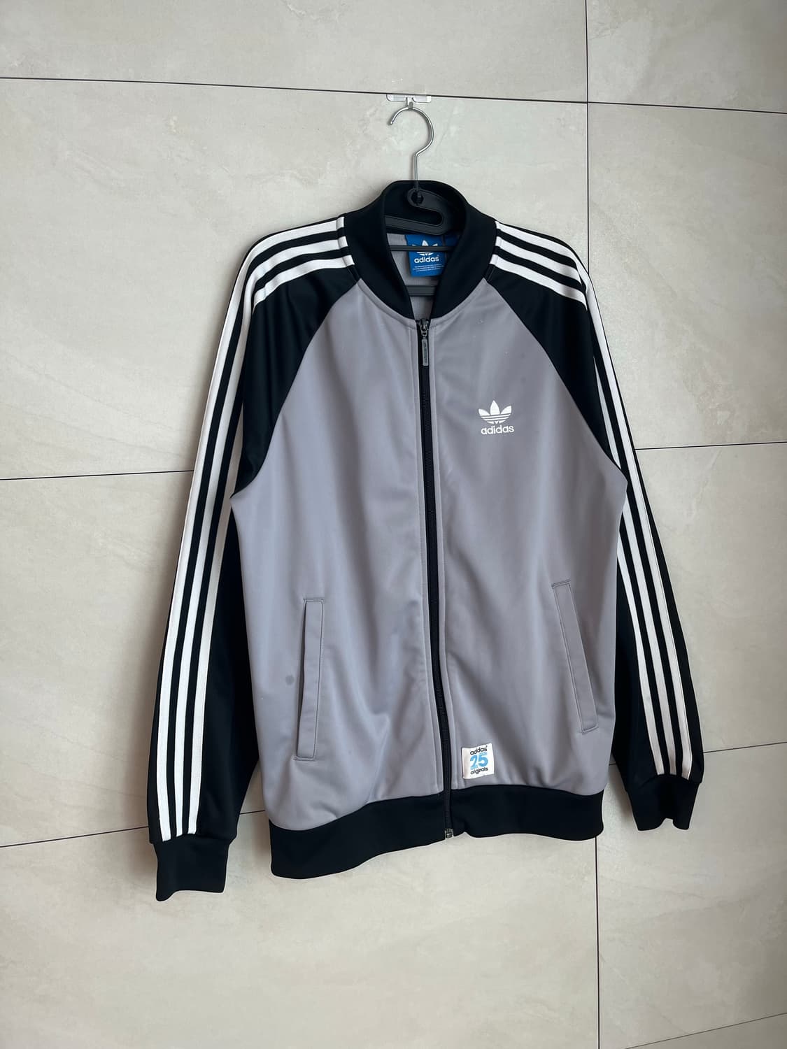 아디다스 25주년 니고베어 곰돌이 져지 (100) 상품이미지3