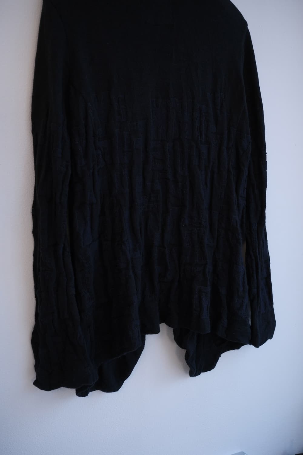 Lettering Jacquard wrinkled cardigan 상품이미지8