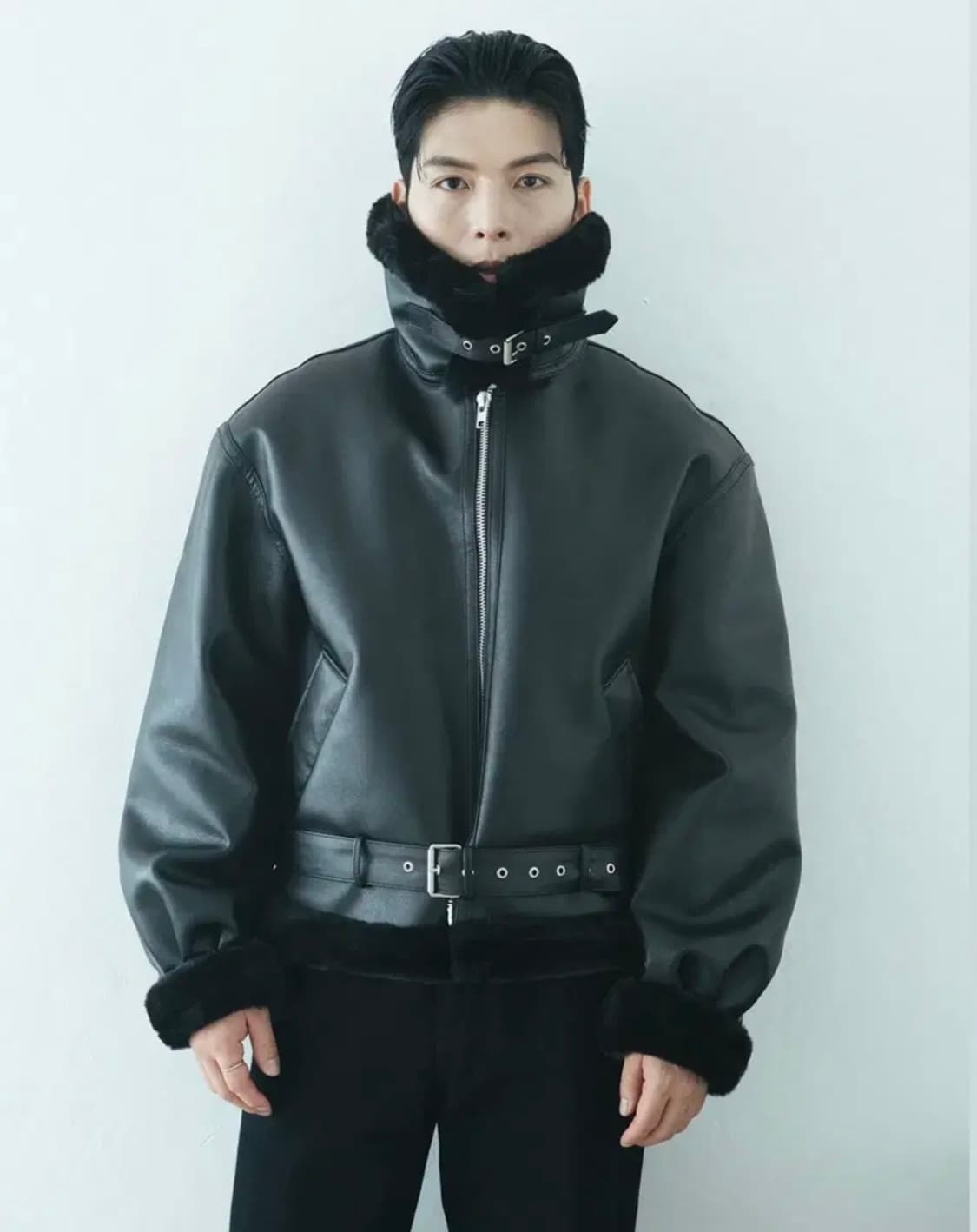 [새상품]론트 비건 레더 벨트 무스탕 블랙(M) 상품이미지1