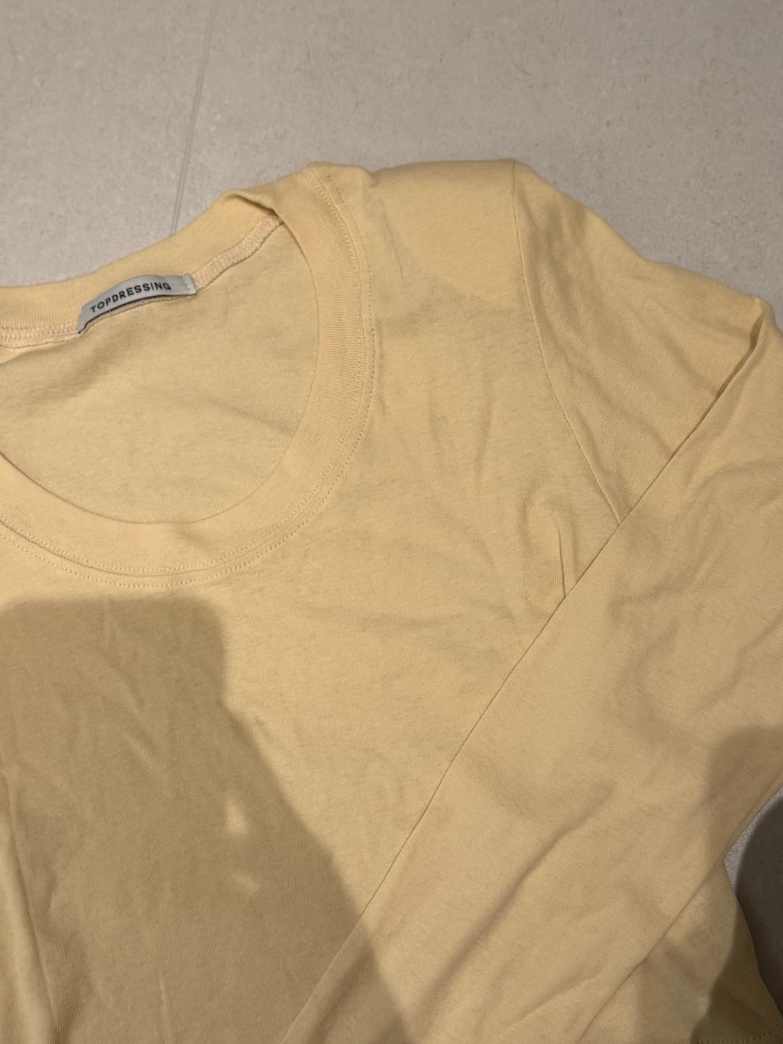 에이블리 탑드레싱 라운드넥 롱 슬리브리스 상품이미지3