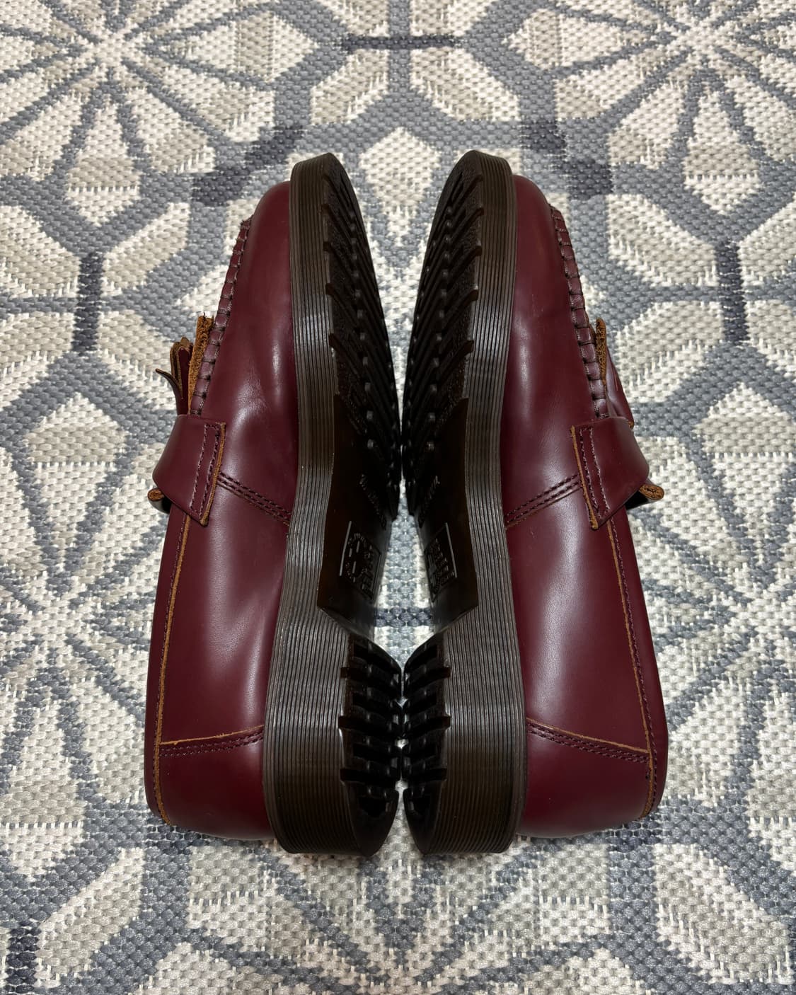 (260) 닥터마틴 리로이 테슬 로퍼 체리 레드 상품이미지4