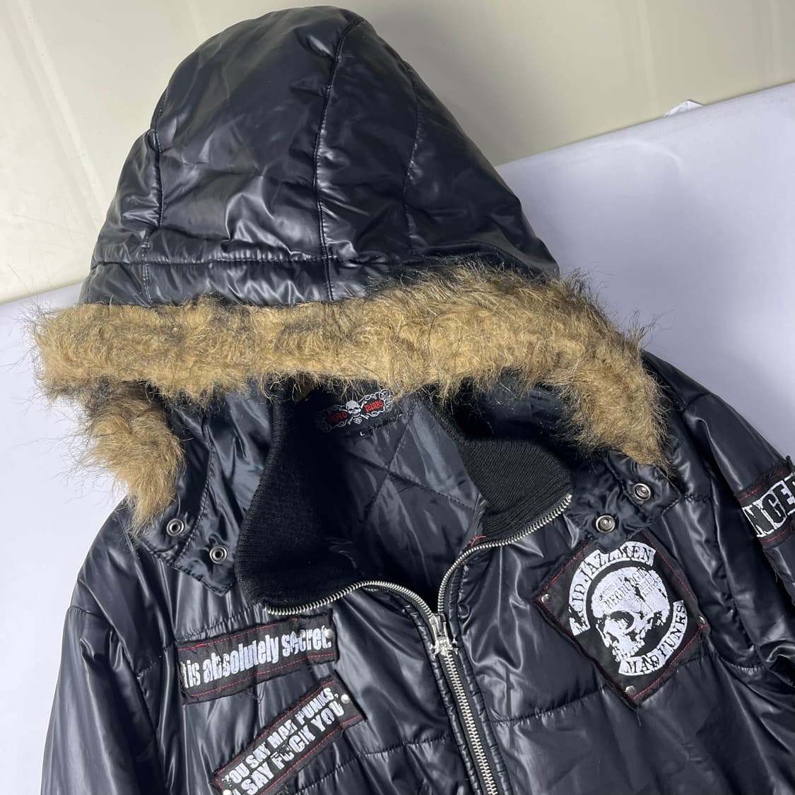 [Mad Punks] 매드펑크 스컬 울프죠 패딩 상품이미지3