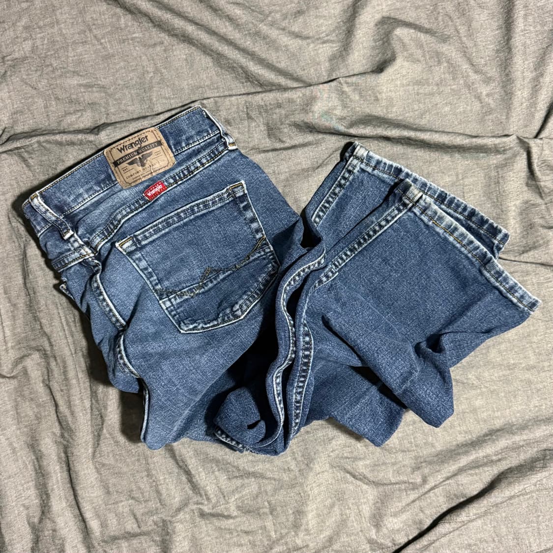 Premium Quality Relaxed Boot  Denim Pant 상품이미지1