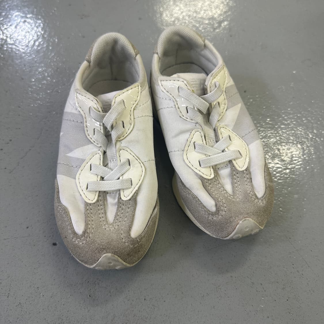 145 뉴발란스 키즈 327 운동화 0407D 상품이미지1