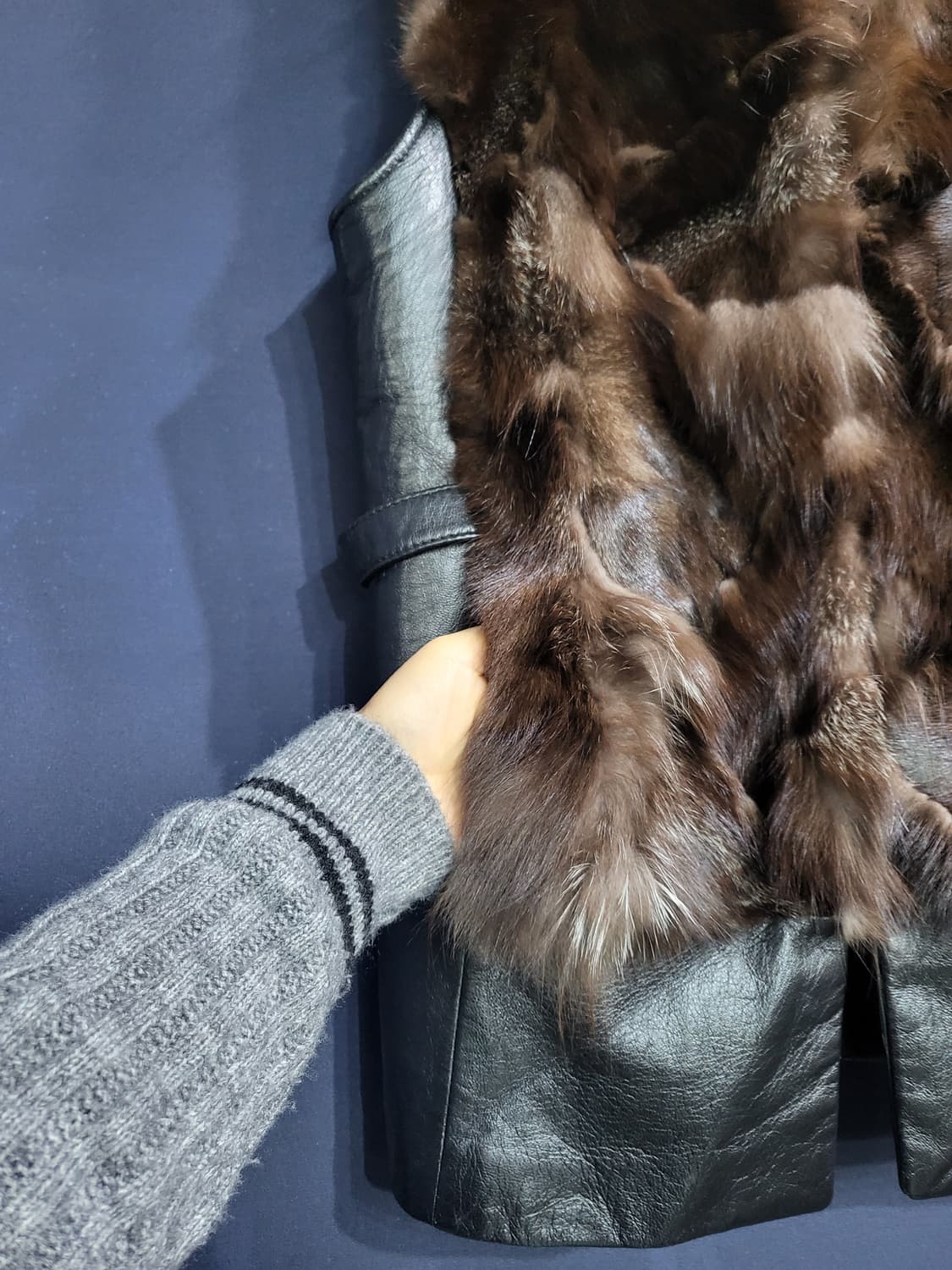 FORMIZ 폭스 가죽베스트 상품이미지2