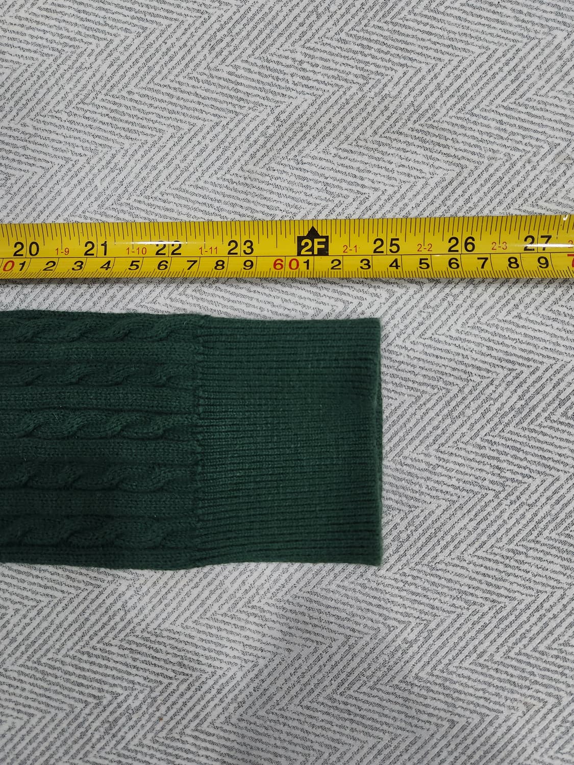 키르시(Kirsh) 스몰 체리 케이블 크롭 니트 [다크 그린] 상품이미지9