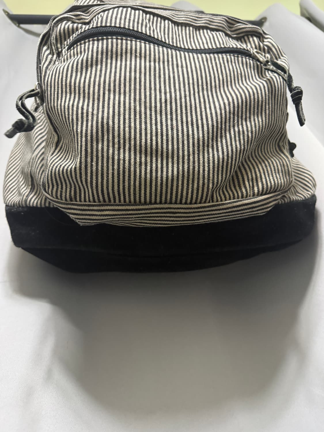 잔스포츠 스트라이프 백팩 상품이미지2