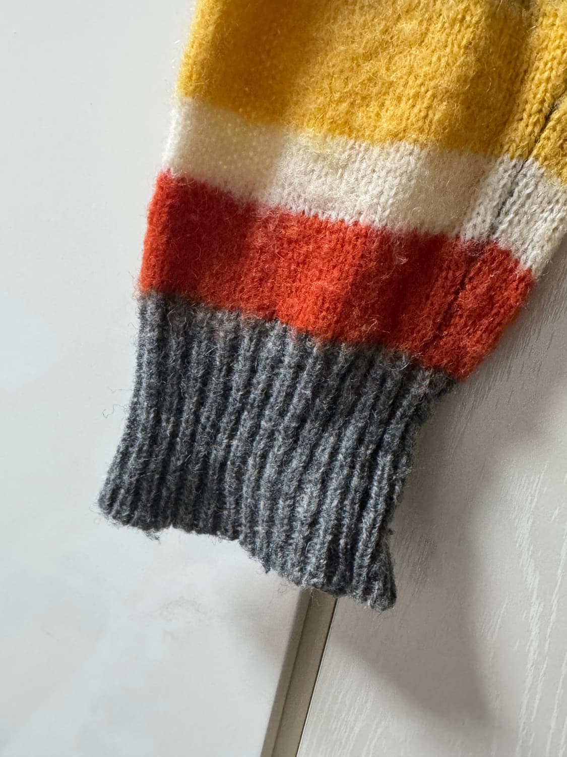 🧶 a.v.v HOMME 컬러 스트라이프 울 니트 상품이미지3