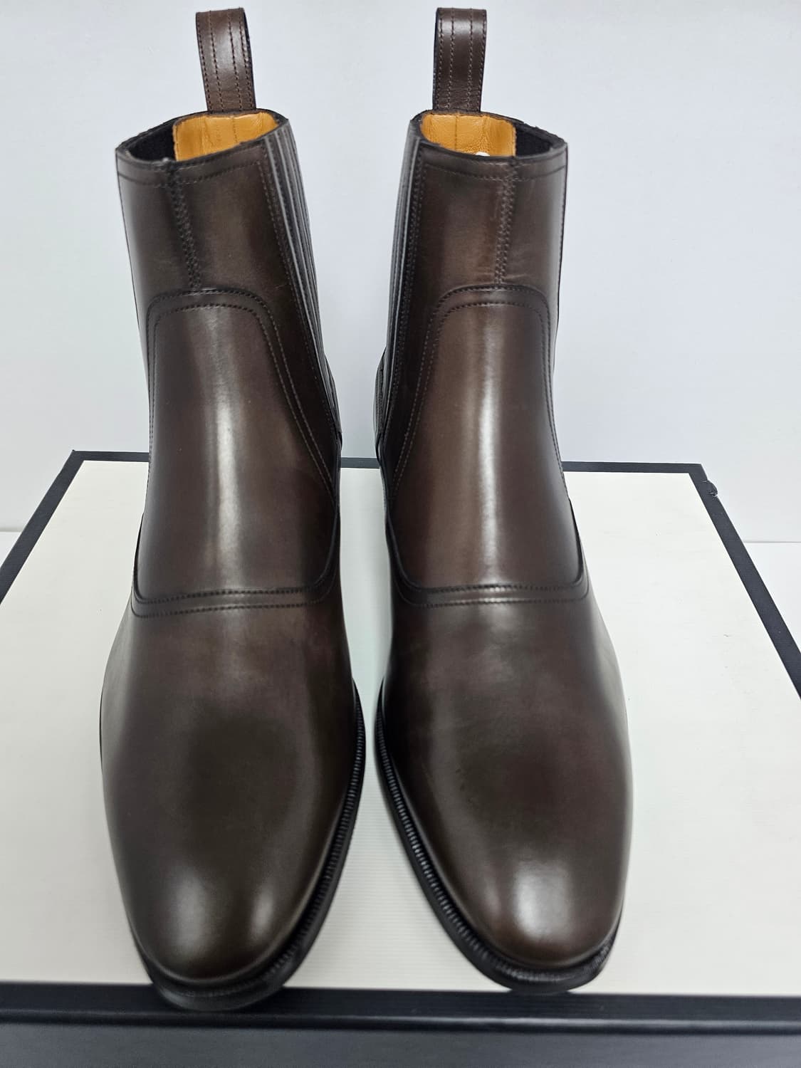 새상품 구찌 스터드 로고 남성 첼시 한정판 부츠 상품이미지8