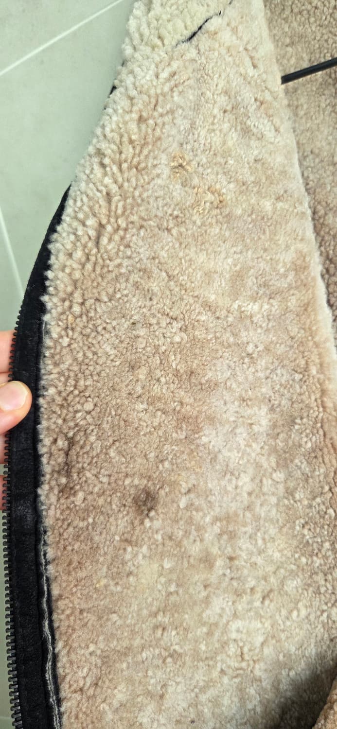 모두스 비벤디 105사이즈
-터키 수입품 양가죽 자켓 택포 상품이미지9