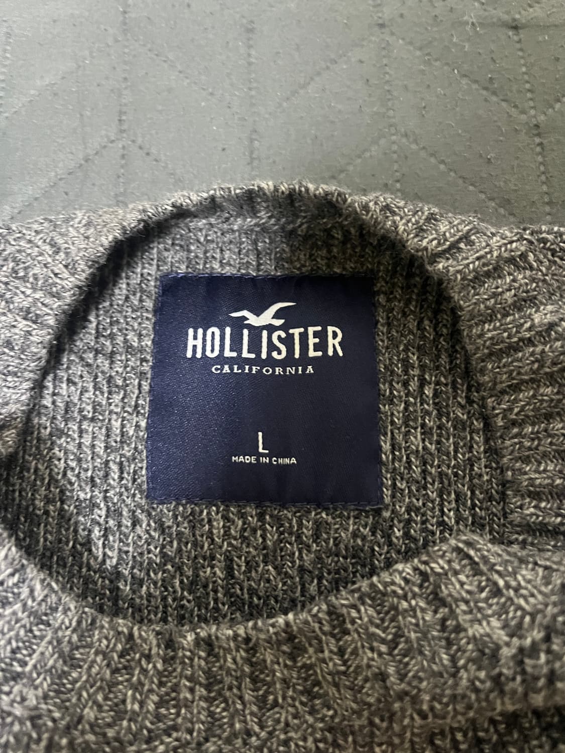 정품) 아베크롬비 홀리스터 그라데이션 그레이 니트 상품이미지4
