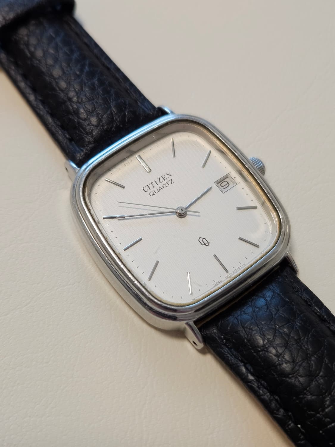 시티즌 쿼츠 빈티지 가죽 시계 상품이미지1