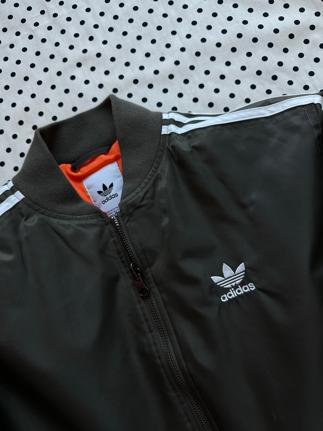 아디다스 오리지널스 패디드 봄버자켓 ma-1  카키 항공자켓  상품이미지2