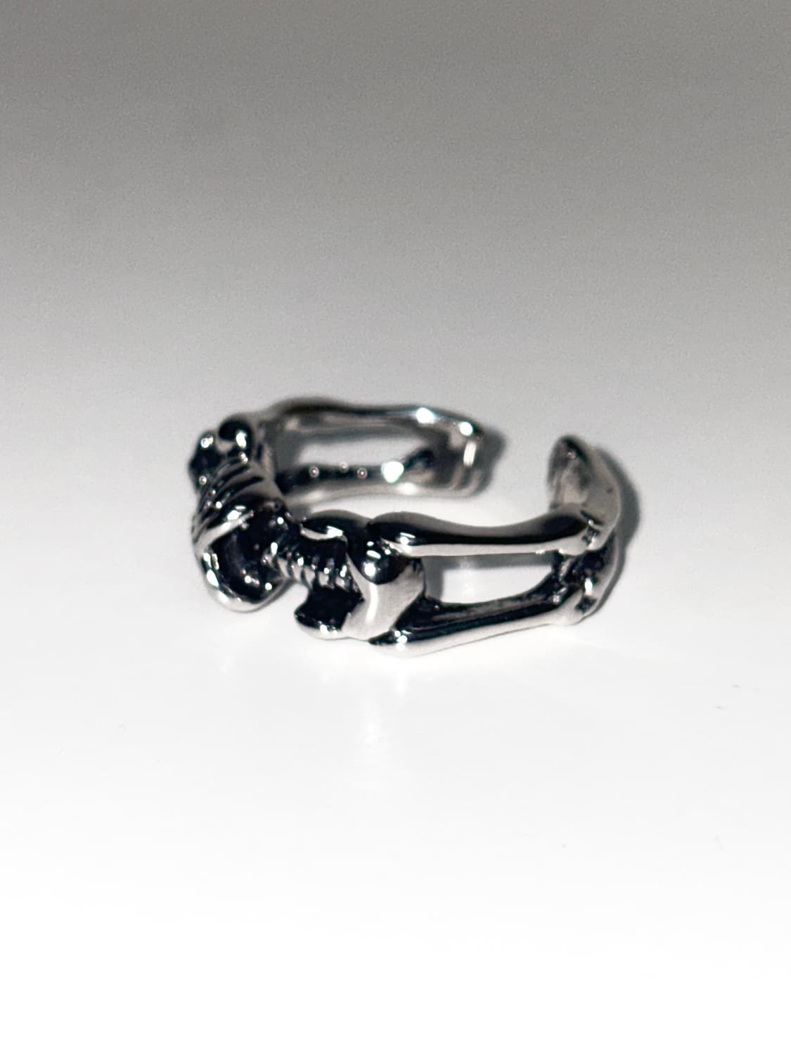 빈티지 무드 스켈레톤 링 상품이미지3