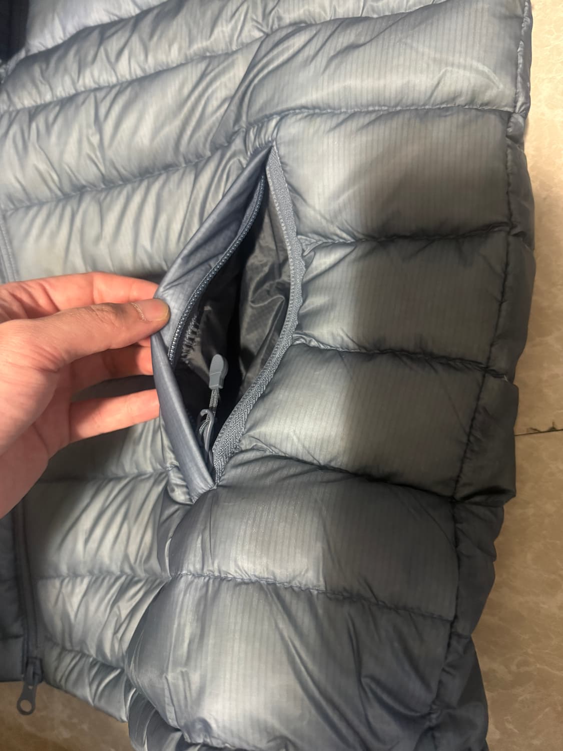 2사이즈 산산기어 서픽스 푸퍼 자켓 25FW 네이비 상품이미지5