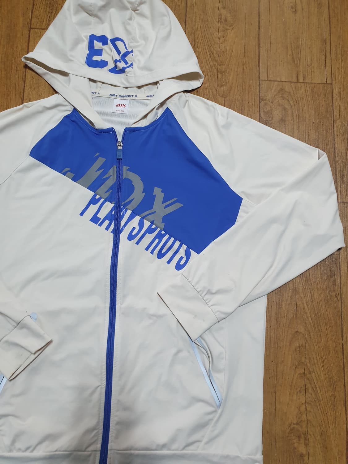 1078 JDX 골프 후드집업 105 사이즈입니다 상품이미지3