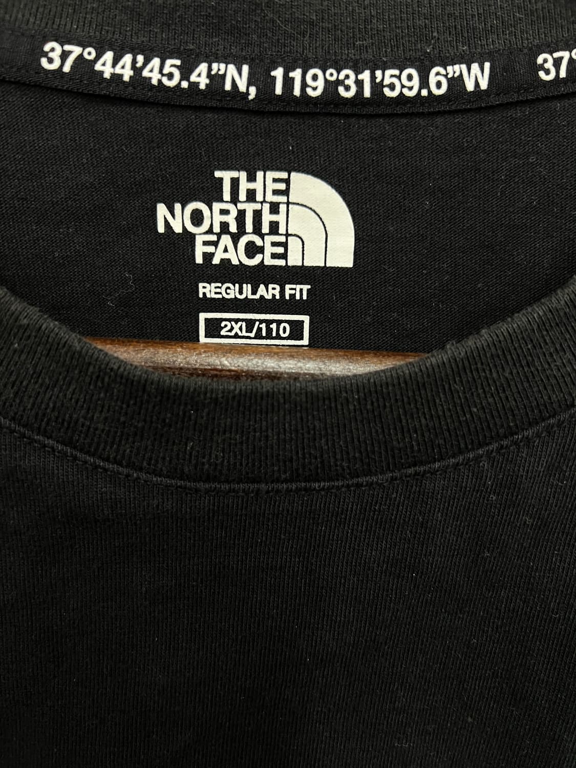 노스페이스 블랙 반팔티  상품이미지2