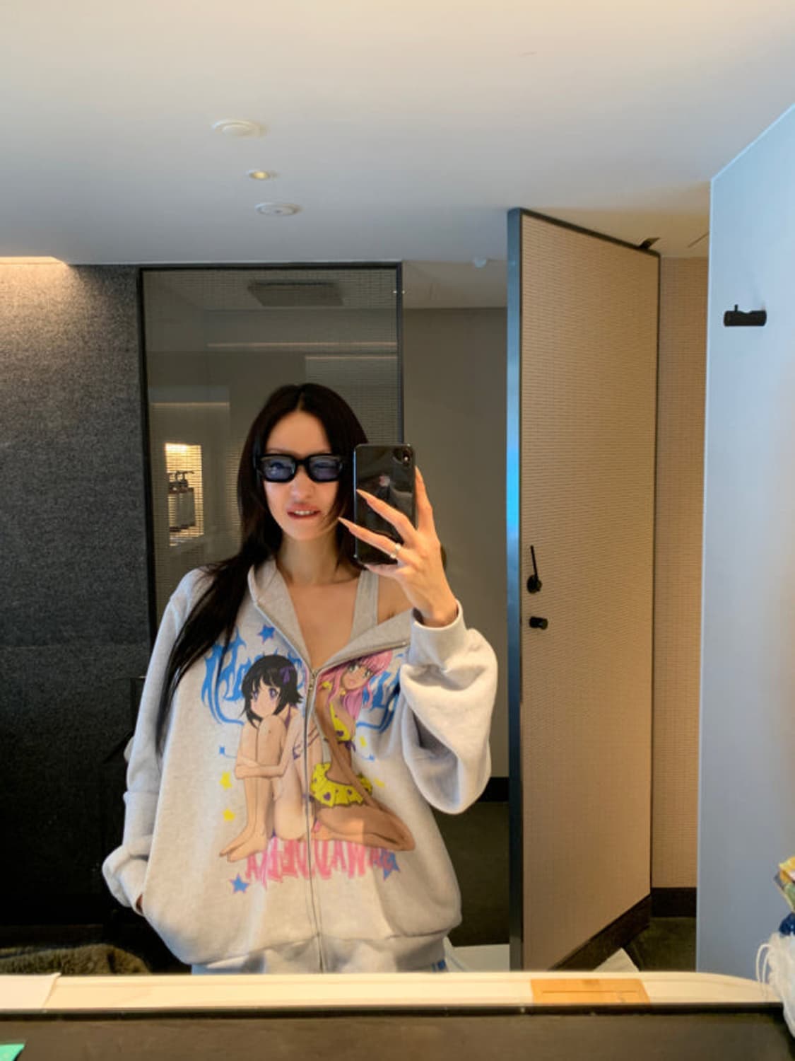 FOURFORTY 갸루캐릭터 후드집업 상품이미지1