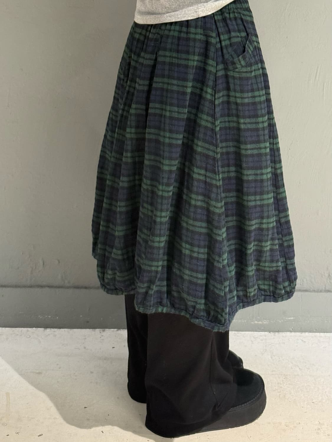 check pattern balloon-fit midi skirt  상품이미지4