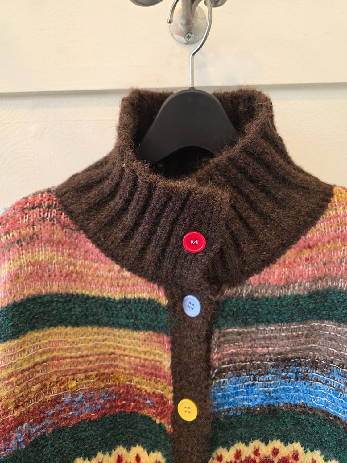 나인식스 컬러풀 버튼 니트 가디건 상품이미지1