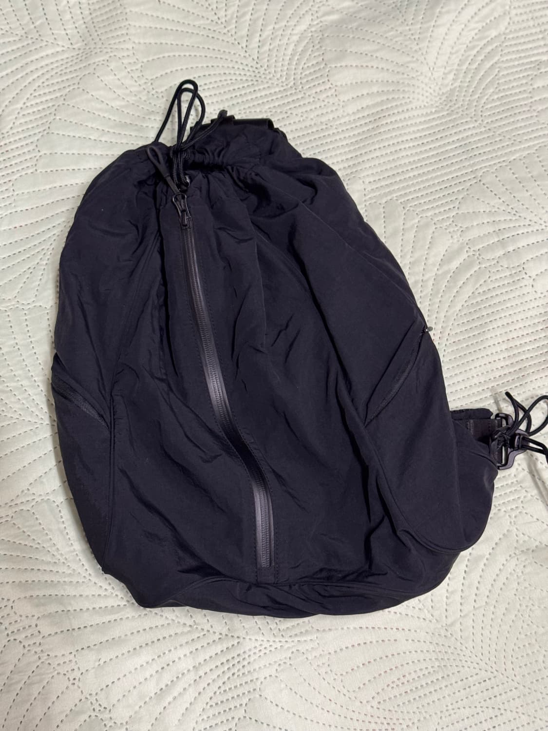 해칭룸 나이론 백팩 상품이미지1