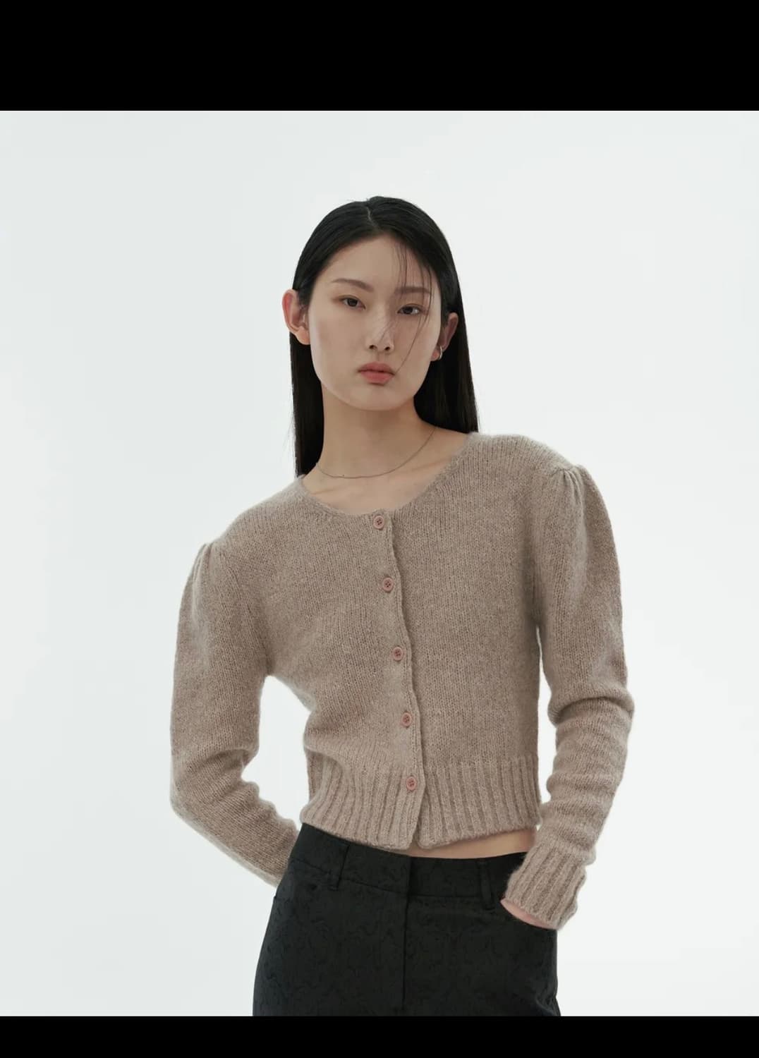 아모멘토 SHIRRING CROP CARDIGAN dust pink 상품이미지1