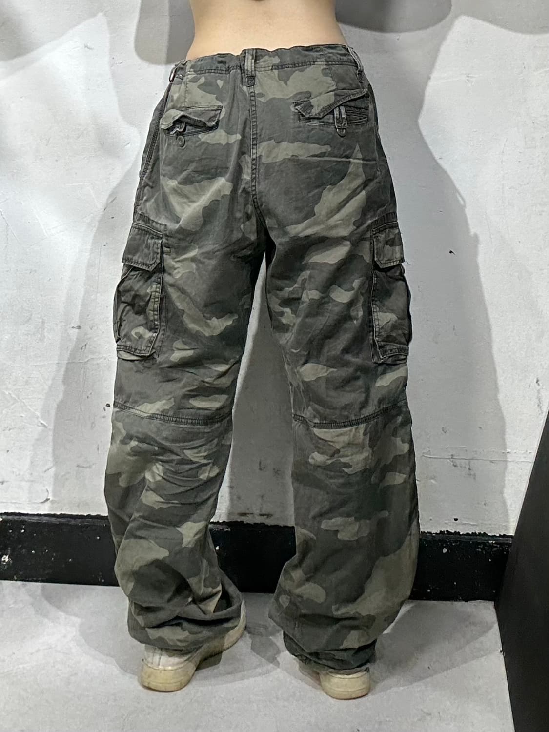 일본 빈티지 카키 와이드 밀리터리 카모 카고 팬츠 군복 바지  상품이미지3