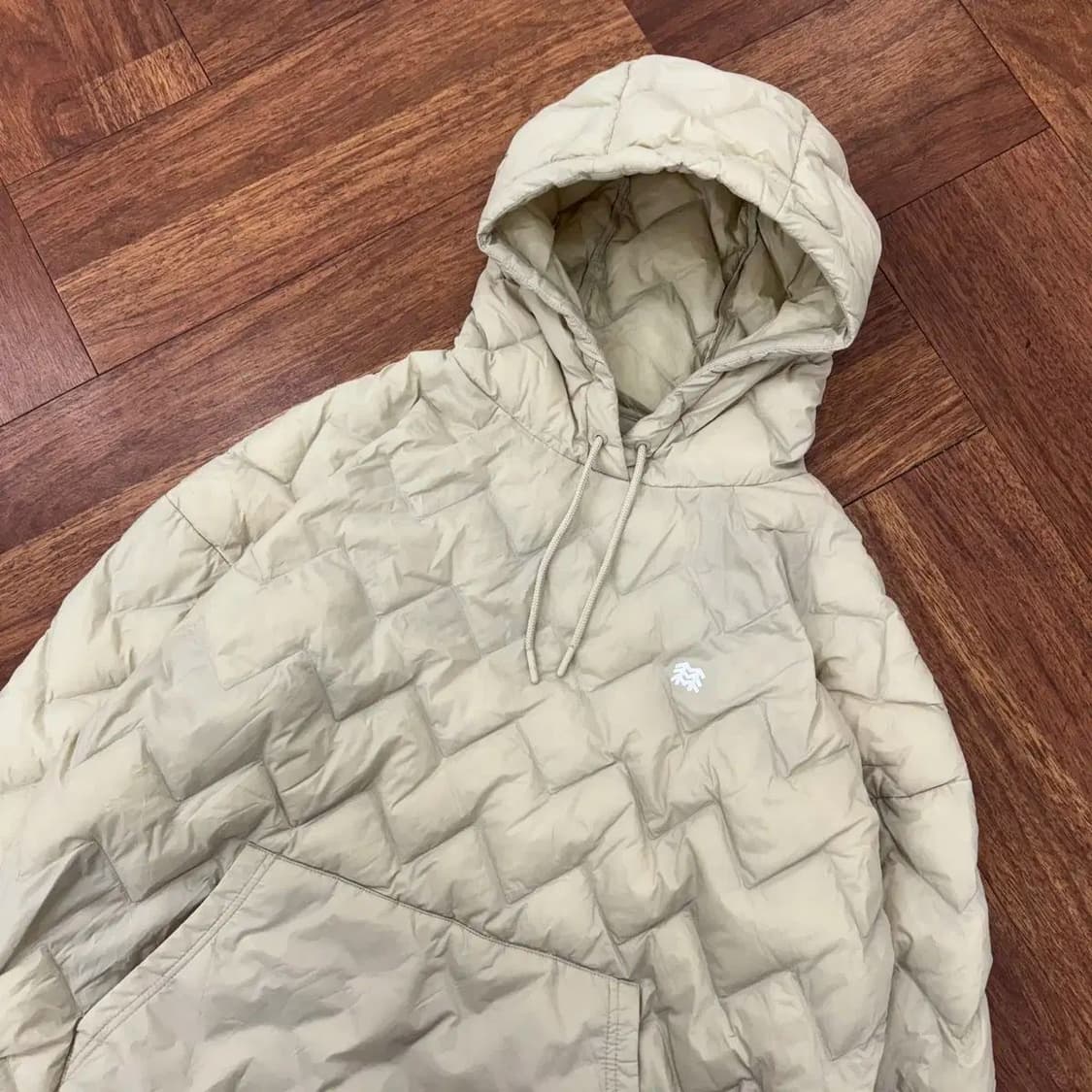 S(100) 코오롱 패커블 초경량 다운 후드 아노락 상품이미지3