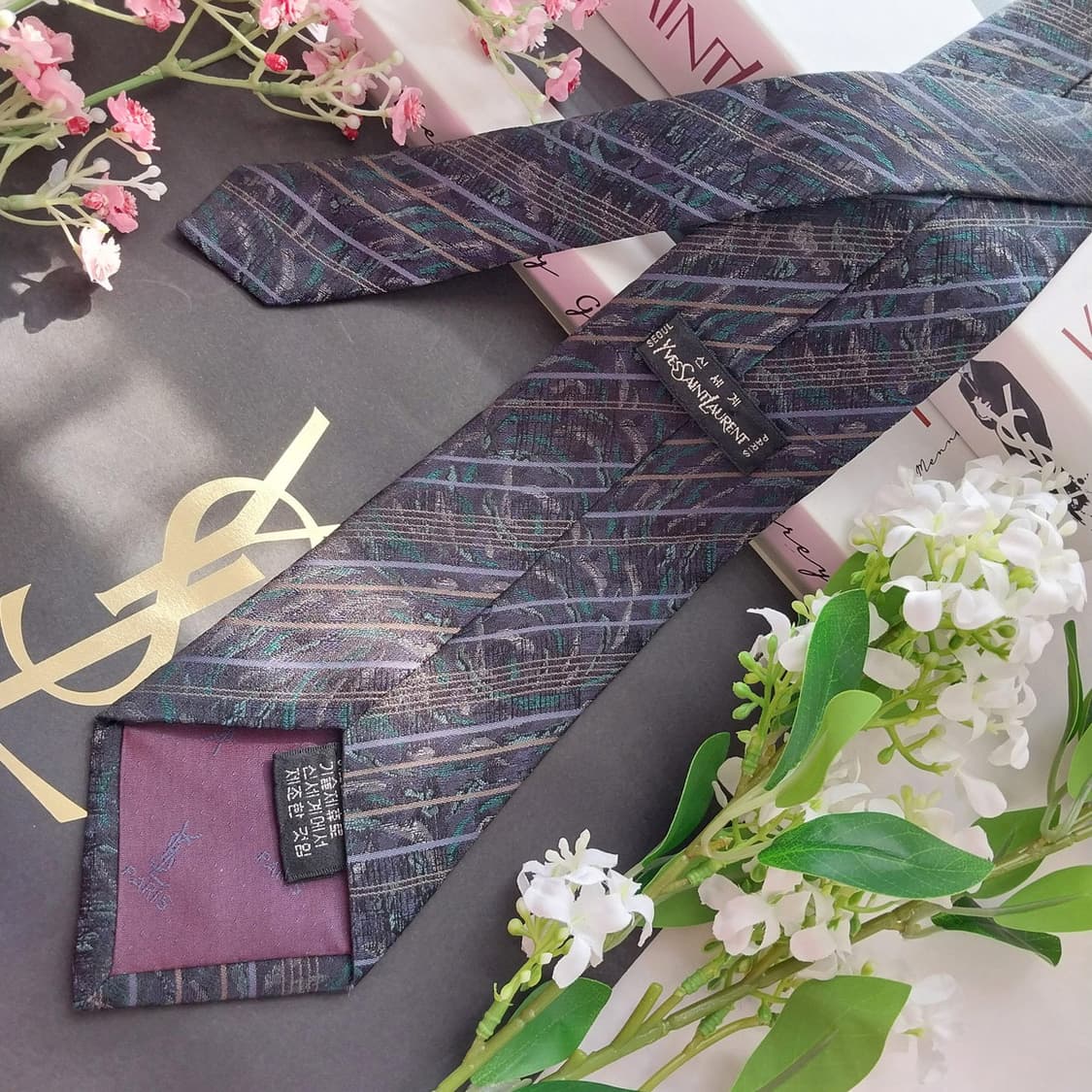 입생로랑 실크 스트라이프 아트 패턴 넥타이 8.7cm A등급 K2269 상품이미지5