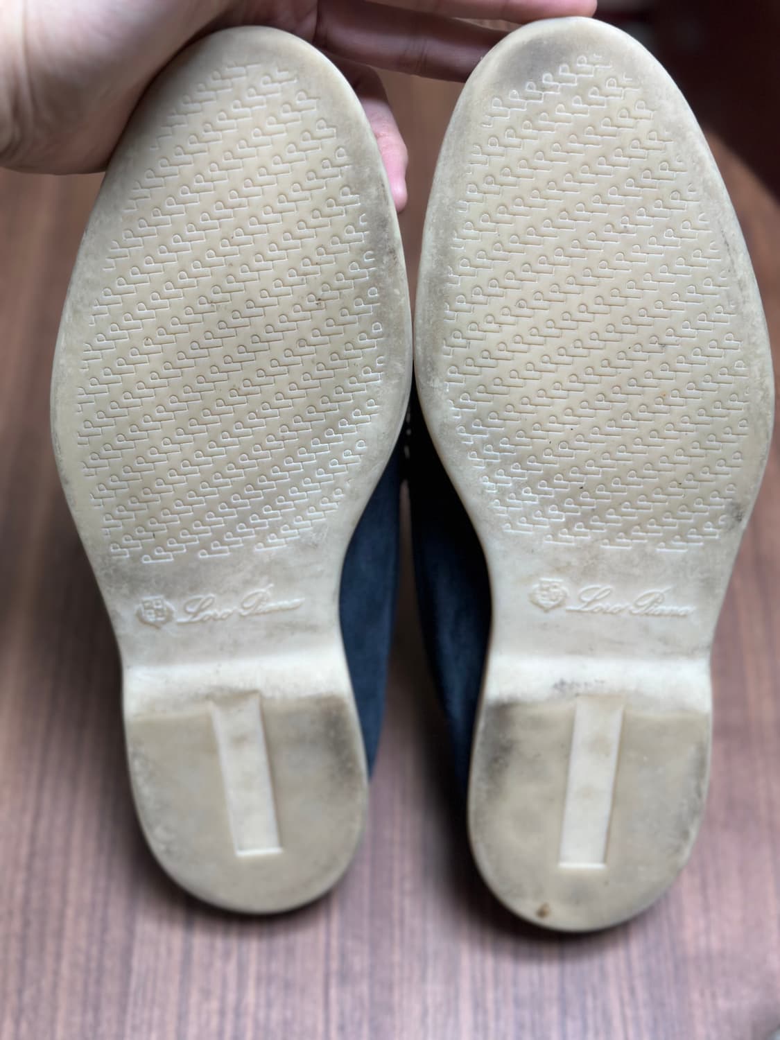 로로피아나 썸머워크 로퍼 네이비 41 /260 상품이미지3