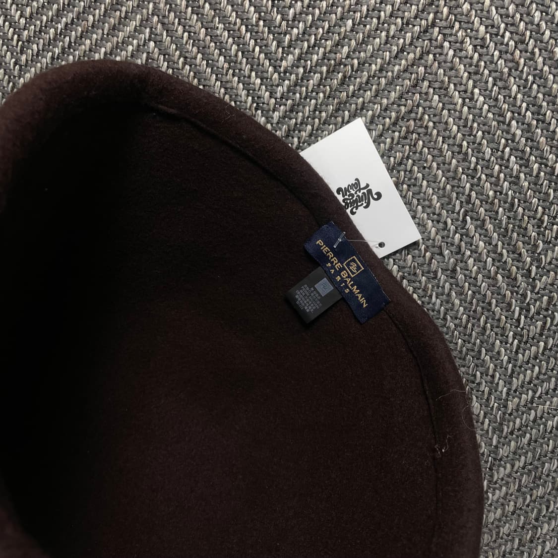 90s 피에르 발망 아카이브 버킷햇 브라운o 3662 상품이미지3