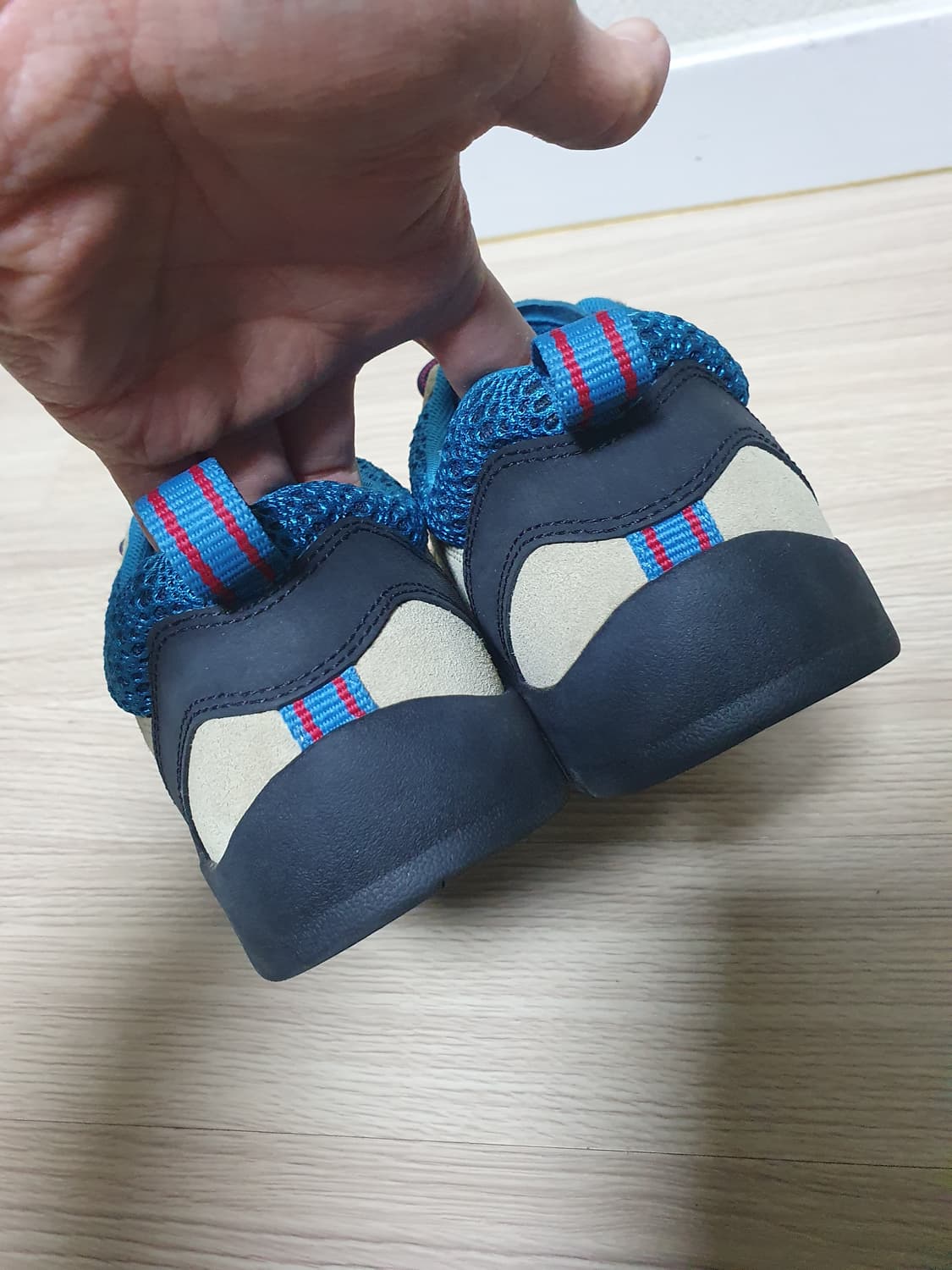 킨 재스퍼 락 스니커즈 250 상품이미지6