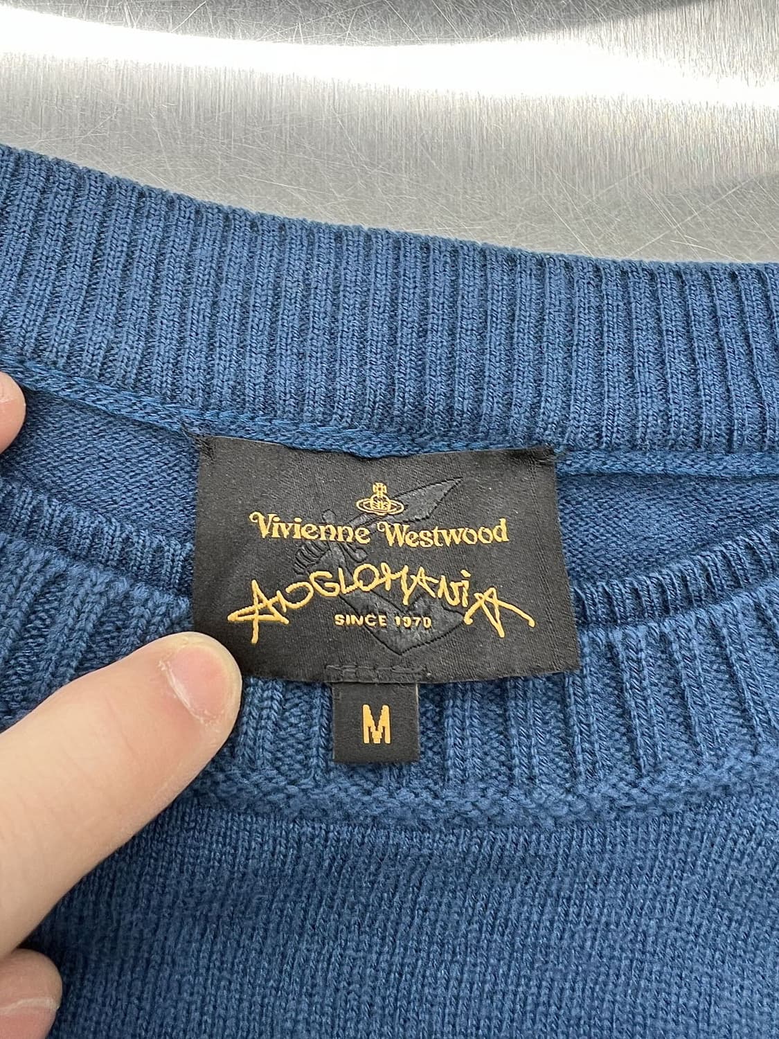 비비안 웨스트우드 앵글로마니아 라운드 ORB 로고 레이어 니트 스웨터 상품이미지7