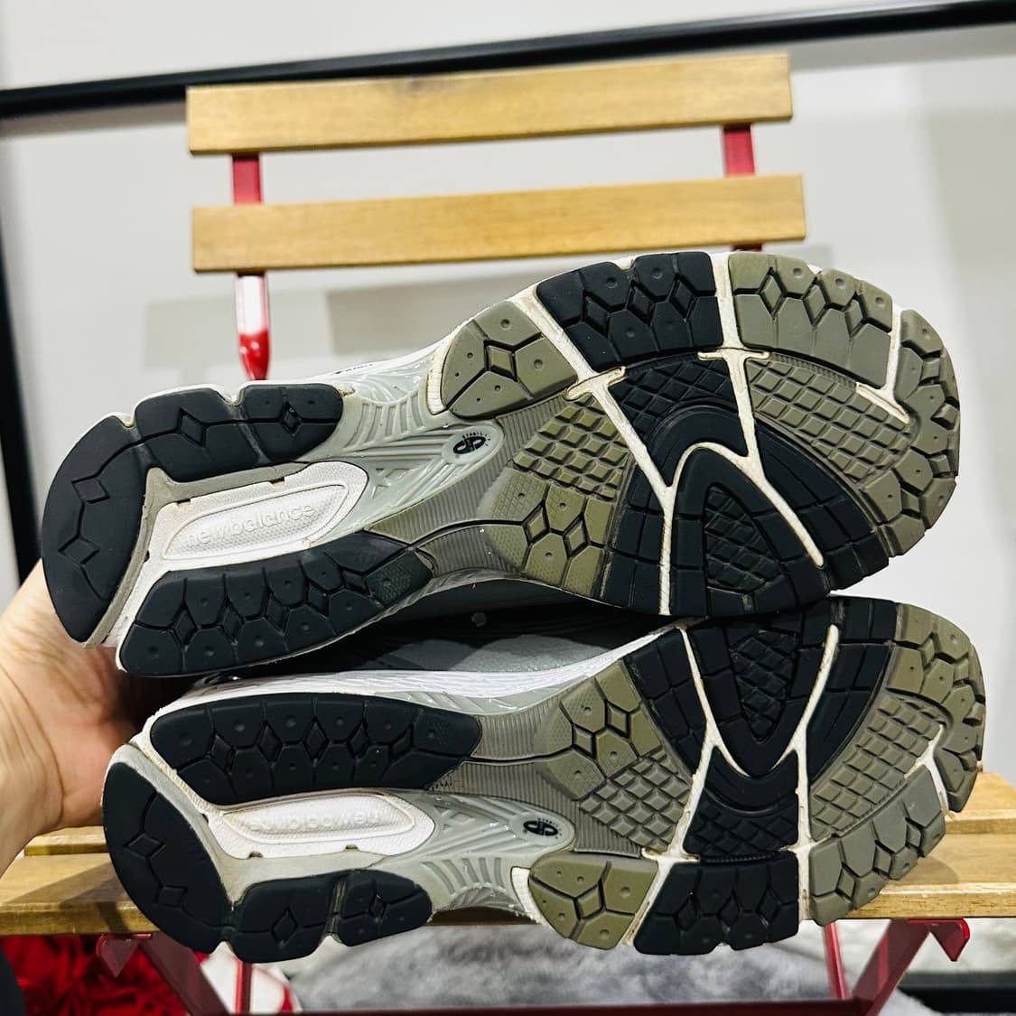 260) 뉴발란스 운동화 남성 남자 신발 1906R 그레이 상품이미지6