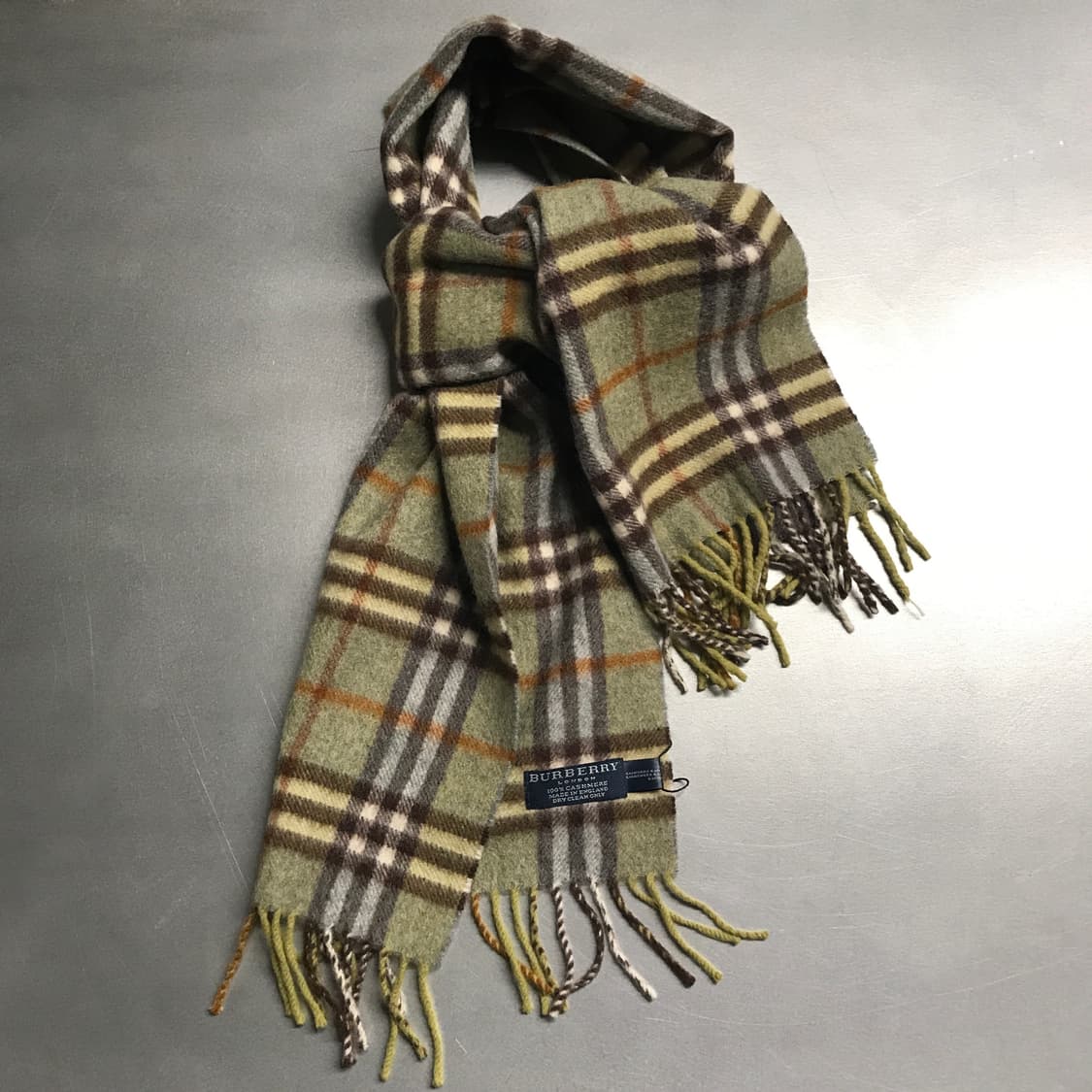 버버리 정품 캐시미어 머플러 그린 상품이미지4