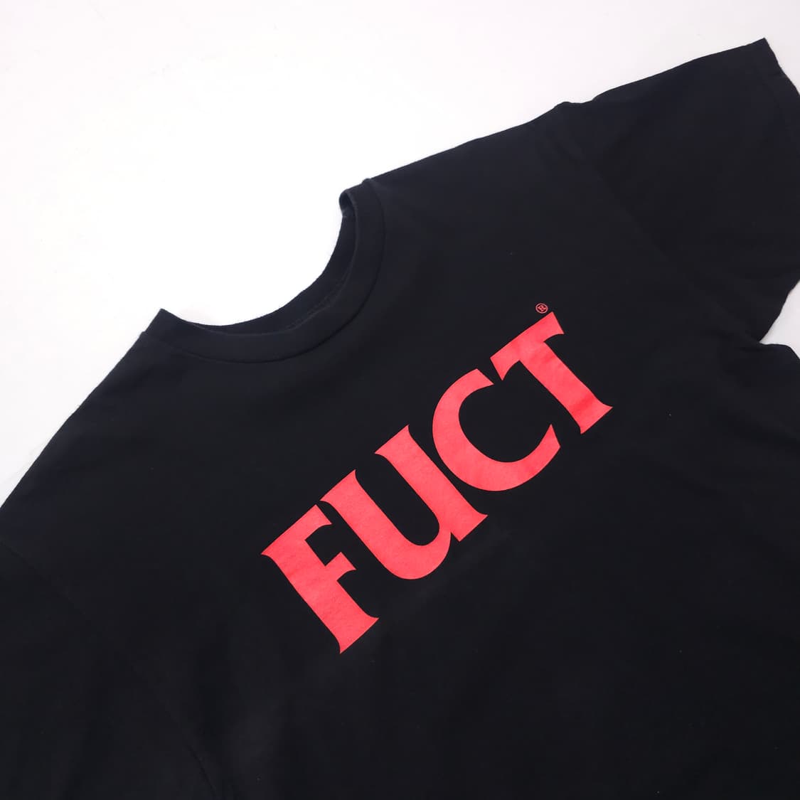 Fuct 퍽트 스펠로고 반팔 상품이미지2