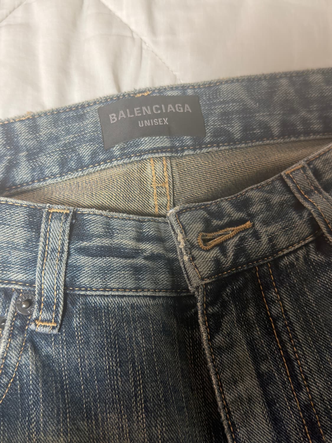 발렌시아가 부츠컷 데님팬츠 라이트 블루  S 상품이미지8