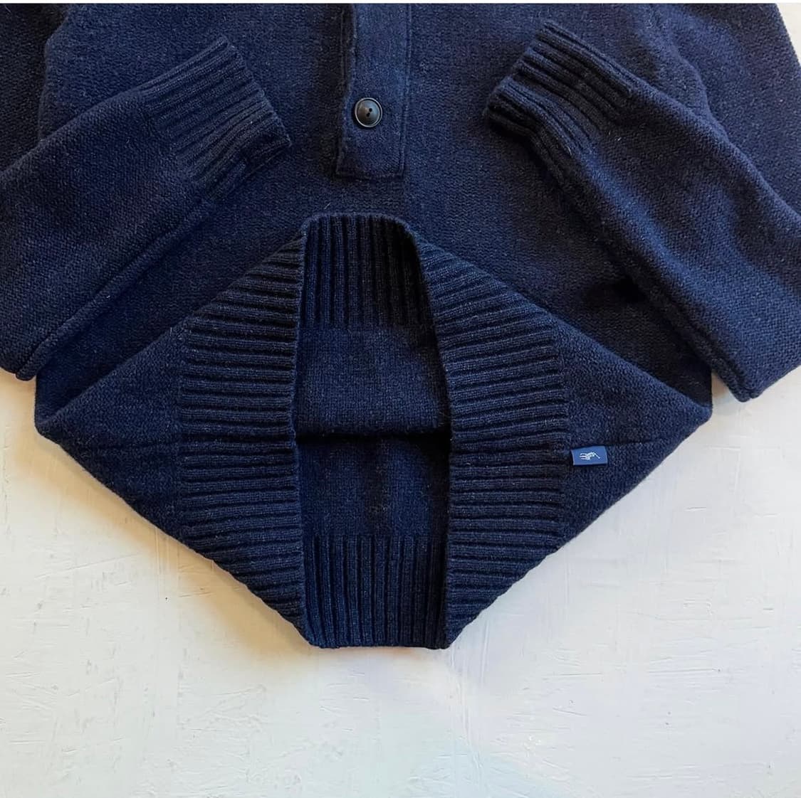 폴로랄프로렌 숄더 패치 버튼업 스웨터 상품이미지4