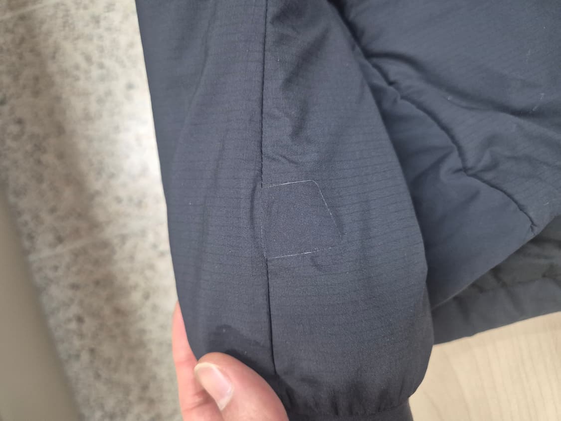 [S] 25FW 아크테릭스 아톰 SV 후디 블랙 상품이미지4