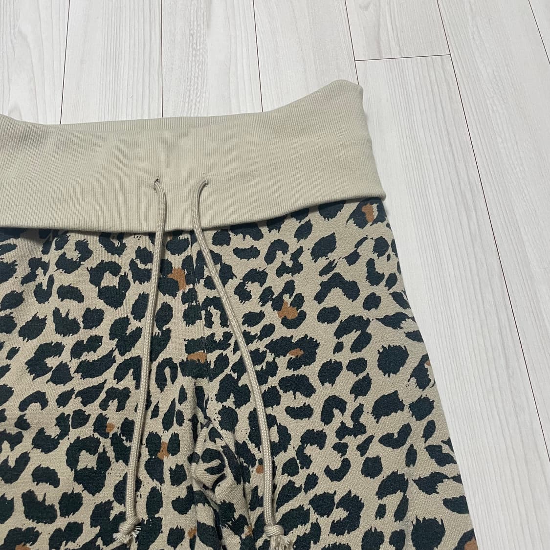 갸루 호피 딱붙츄리닝 상품이미지4