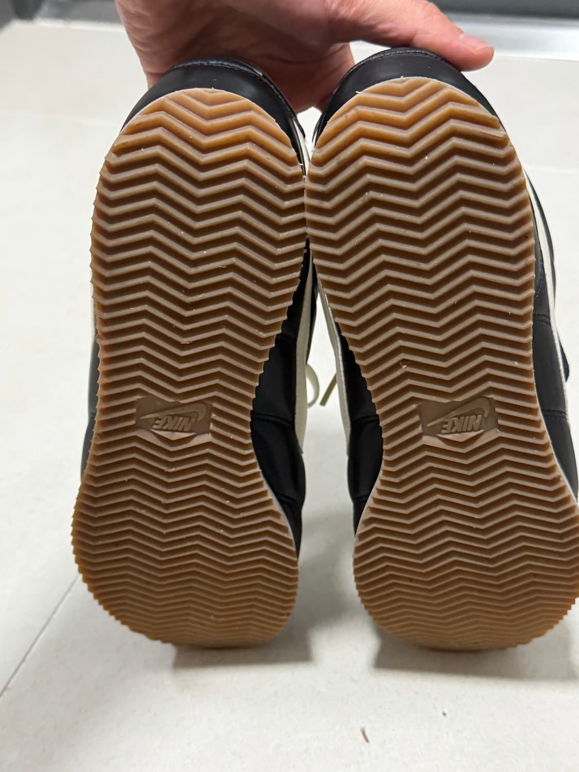 나이키 코르테즈 se 275 상품이미지4